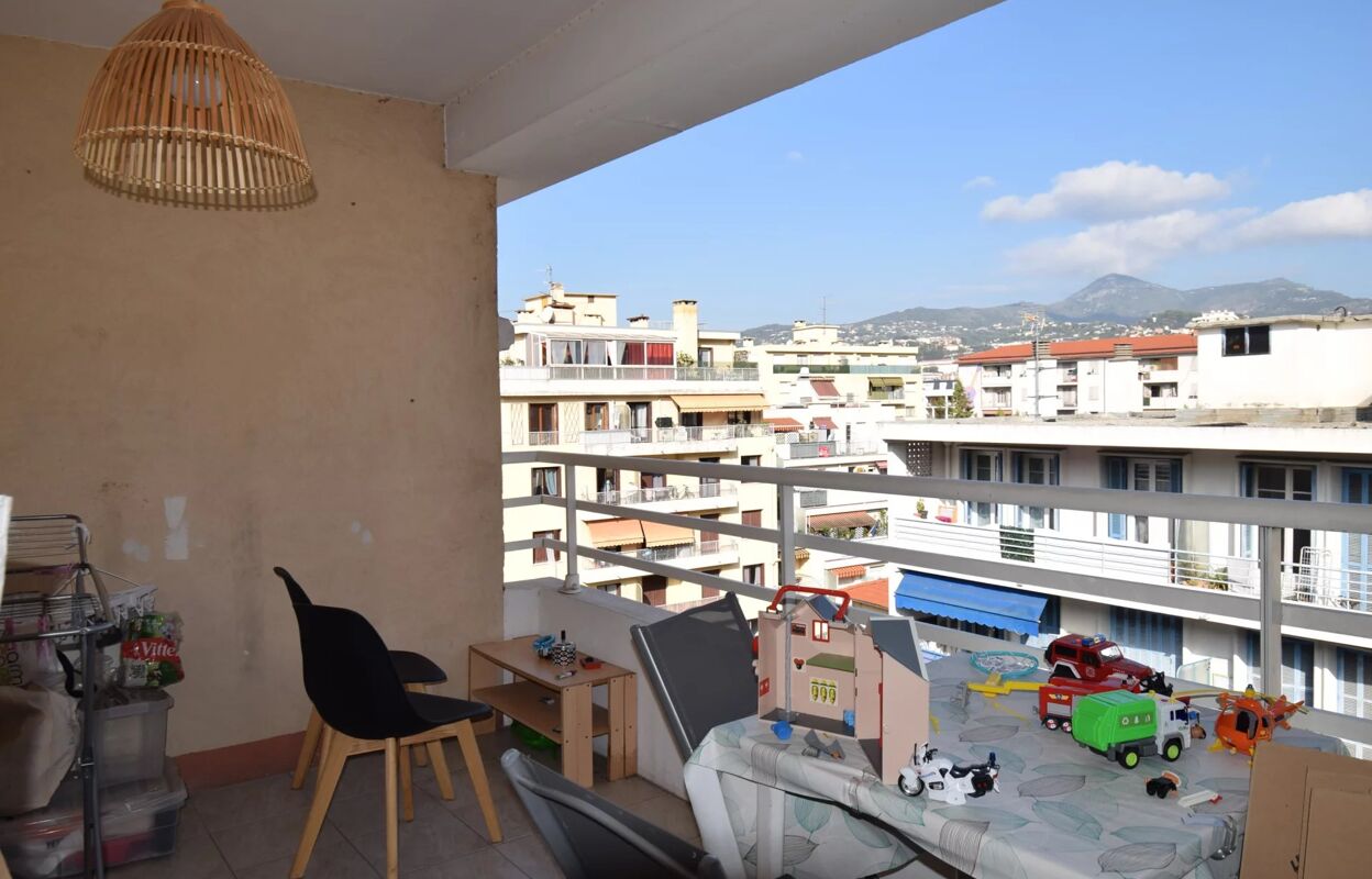 appartement  pièces 36 m2 à Nice (06300)