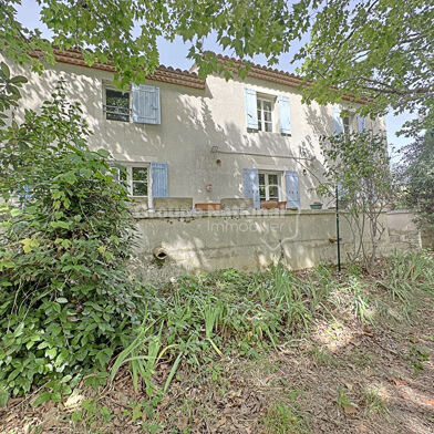 Maison 6 pièces 205 m²