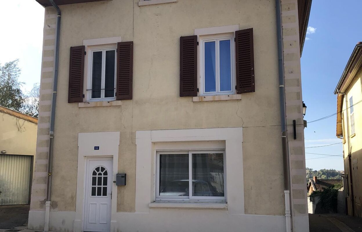 maison 4 pièces 131 m2 à vendre à Thizy-les-Bourgs (69240)