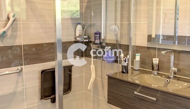 Villa / Maison 8 pièces  à vendre Montardon 64121