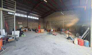 Commerce  187 m² à louer à Vendargues (34740)