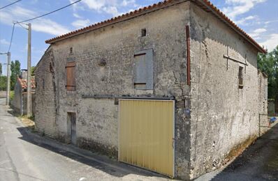 vente maison 21 240 € à proximité de Oradour (16140)