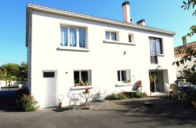 vente maison 300 675 € à proximité de Saint-Christophe (17220)