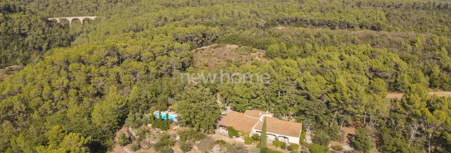 Maison 5 Pièces 225 m² à vendre à Seillans (83440)