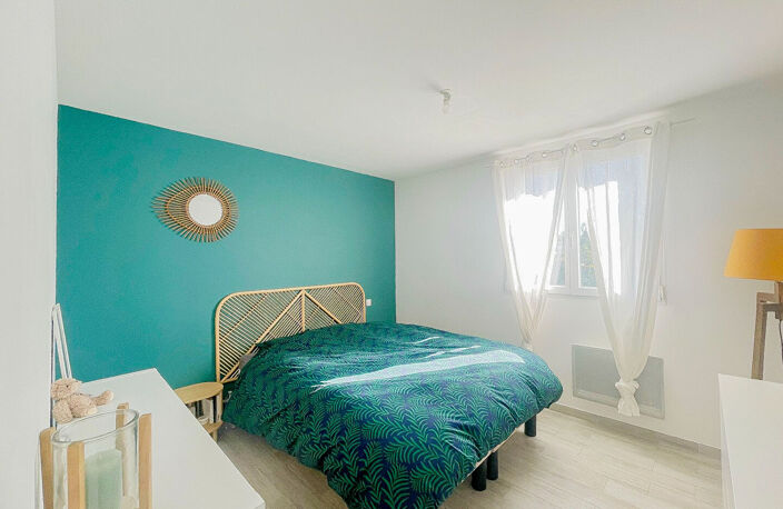 Maisonnette à Sollies Pont avec jardin et piscine — photo 5