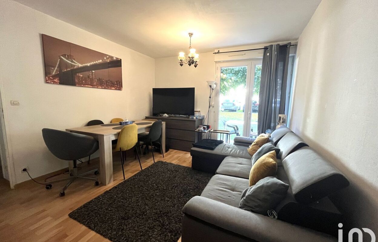 appartement 2 pièces 42 m2 à vendre à Brie-Comte-Robert (77170)