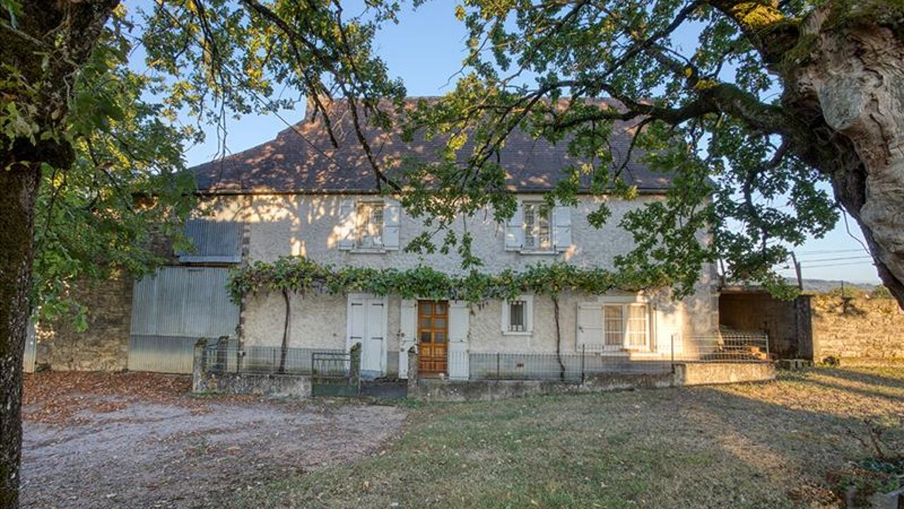 maison 4 pièces 110 m2 à vendre à Mayrinhac-Lentour (46500)