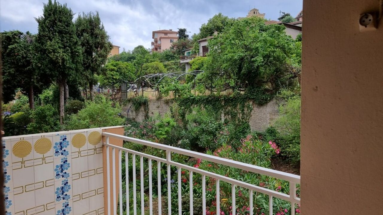 appartement 2 pièces 52 m2 à vendre à Roquebrune-Cap-Martin (06190)