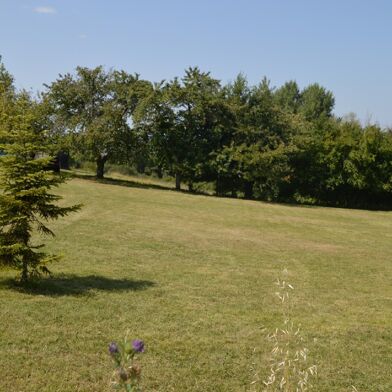 Terrain 1800 m²