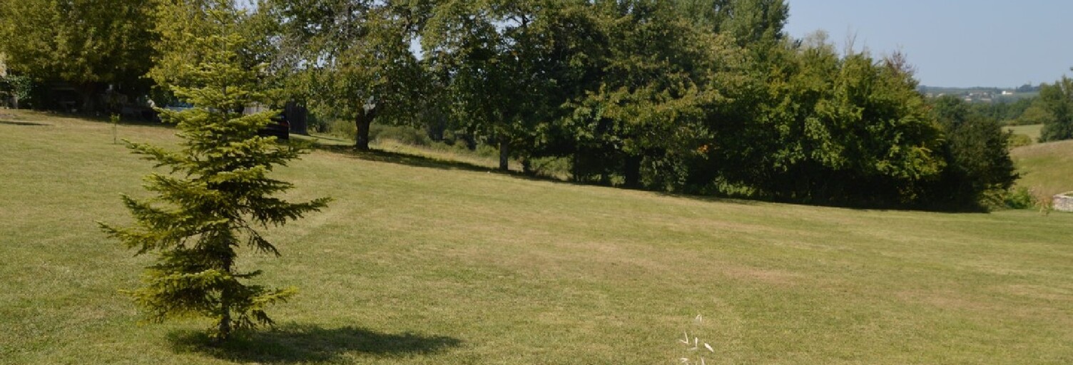 Terrain  1800 m² à vendre à Duras (47120)