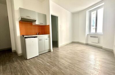 location appartement 600 € CC /mois à proximité de La Destrousse (13112)