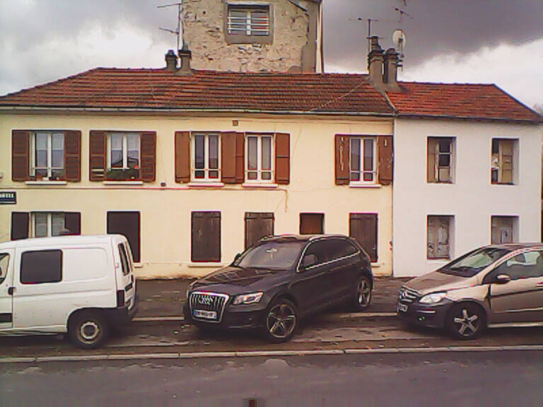 HOTEL A STAINS-650m2- 11 chambres+ 10 LOGEMENTS + 1 café-bar — photo 1