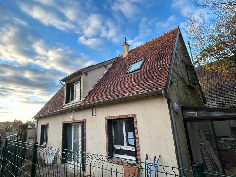 A LOUER - Maison de 4 pièces GASVILLE OISEME, 5 minutes de CHARTRES — photo 1