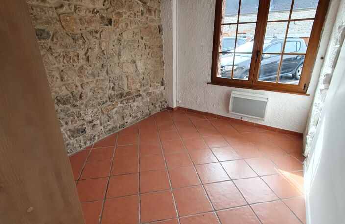 Bien vendu : Appartement  Avesnelles (59440) — photo 4
