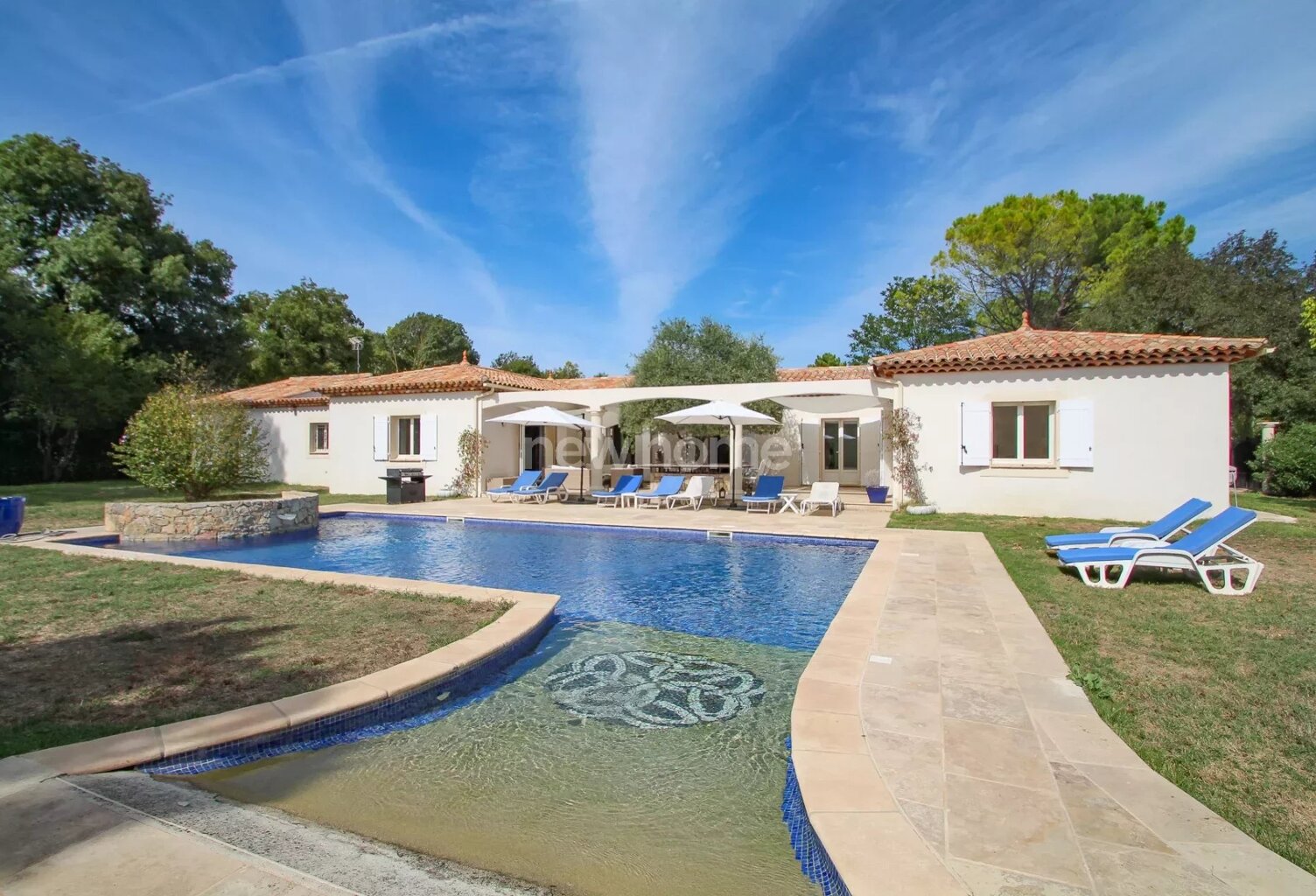 Magnifique Villa de Plain-Pied avec Piscine sur 3000 m² de Te... — photo 1