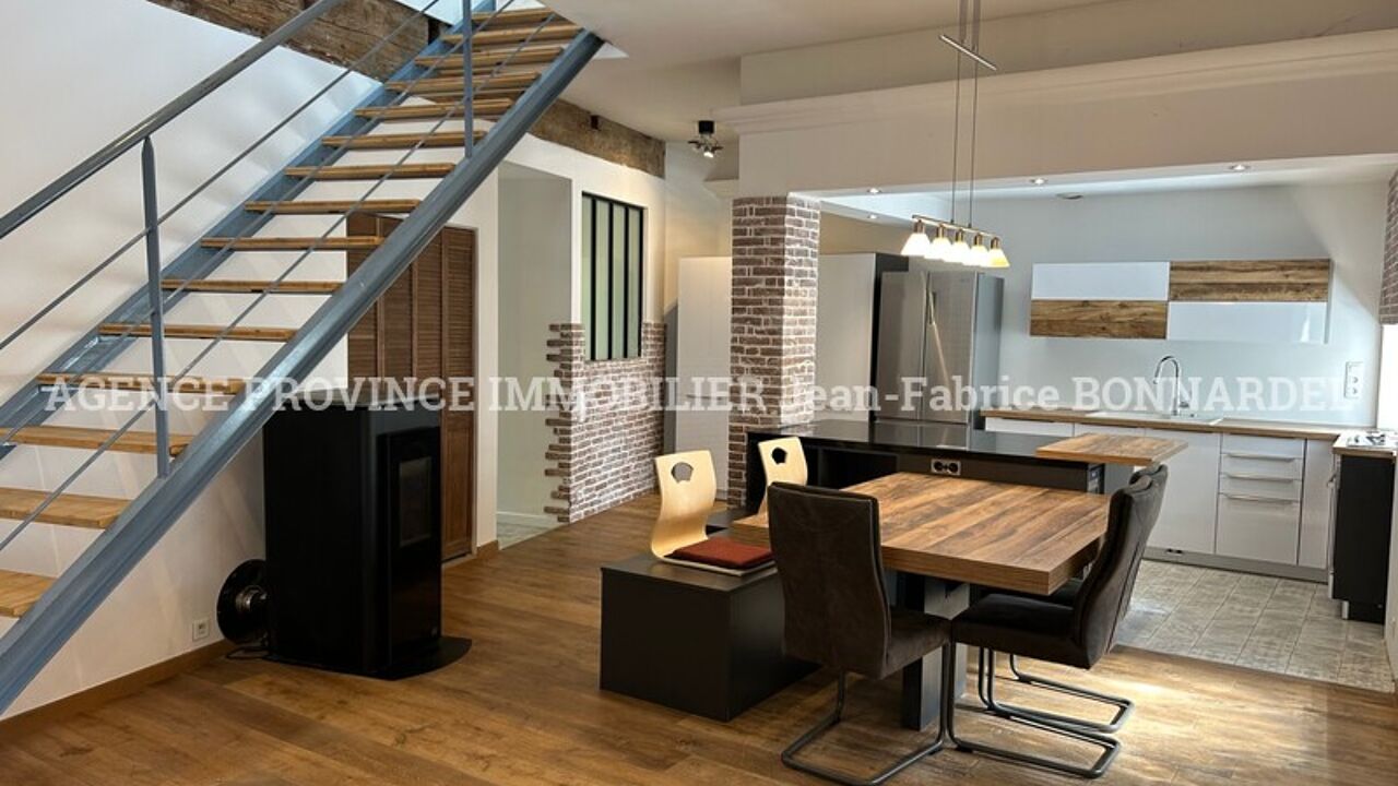 maison 11 pièces 231 m2 à vendre à Valréas (84600)