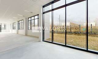 Bureau  365 m² à louer à Lyon 7 (69007)