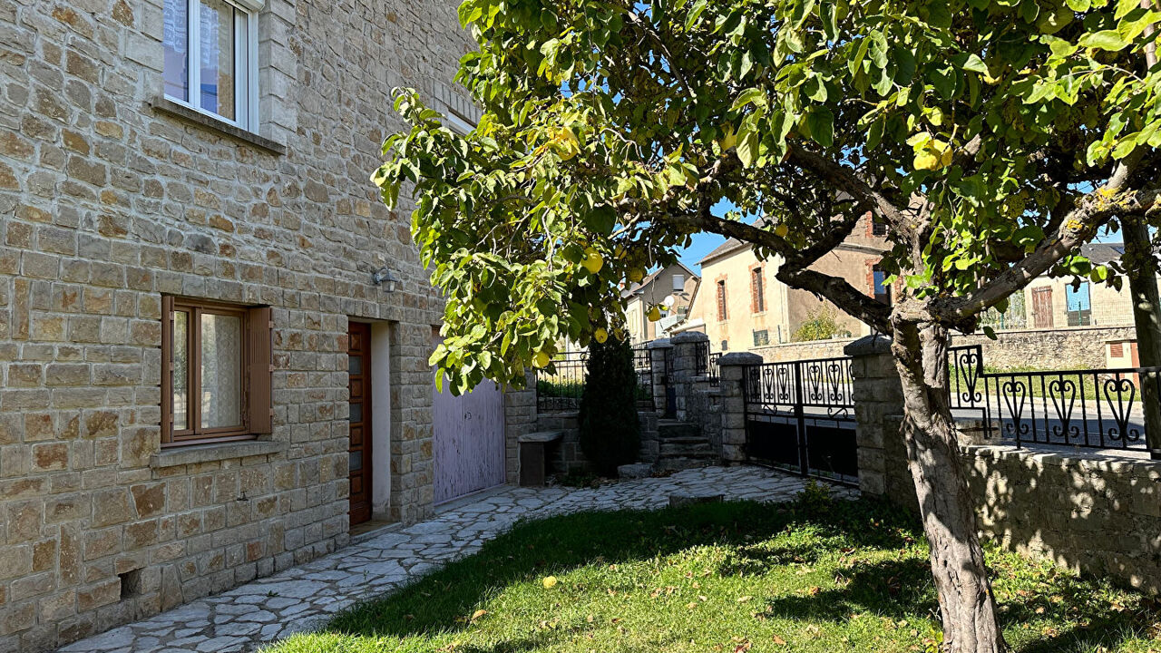 maison 8 pièces 168 m2 à vendre à Sévérac-d'Aveyron (12150)