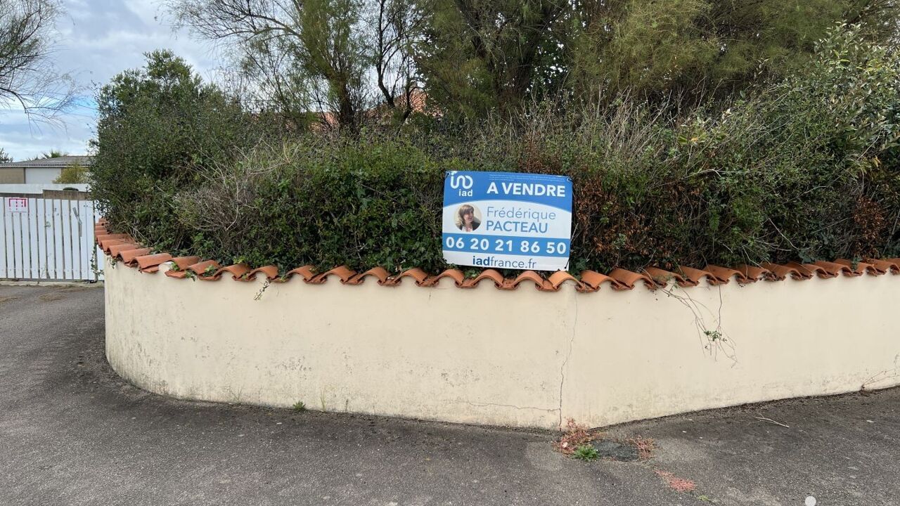terrain  pièces 360 m2 à vendre à Olonne-sur-Mer (85340)