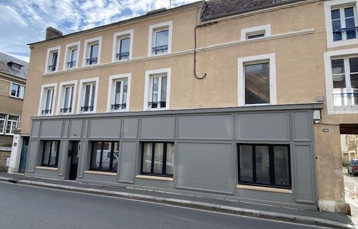 immeuble  pièces 284 m2 à vendre à Saint-Pierre-sur-Dives (14170)