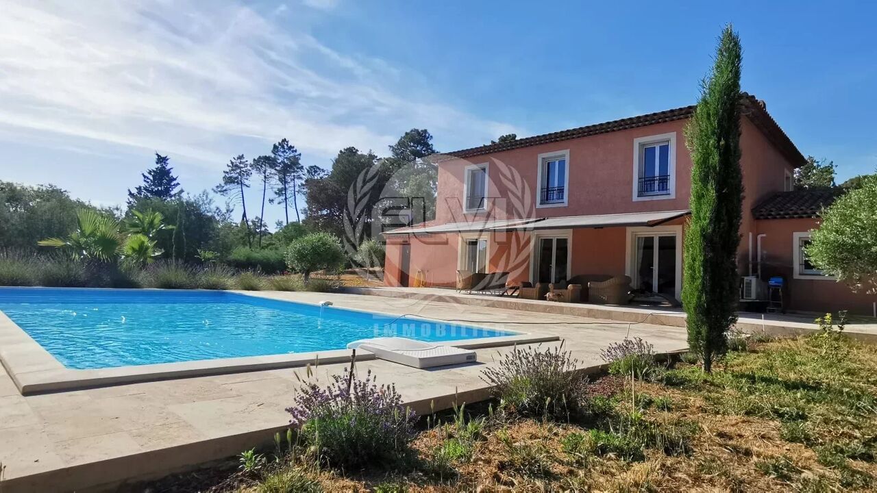 maison 6 pièces 206 m2 à vendre à Sainte-Maxime (83120)