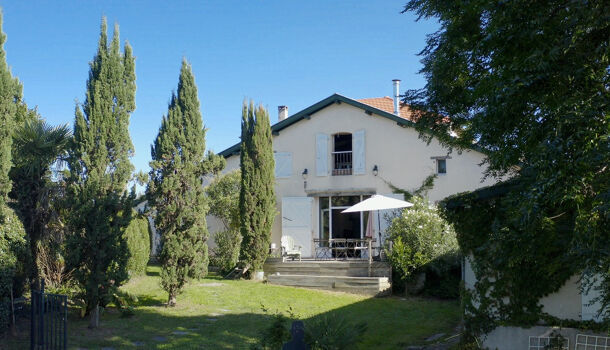 Propri&eacute;t&eacute; 12 pièces  à vendre Bayonne 64100