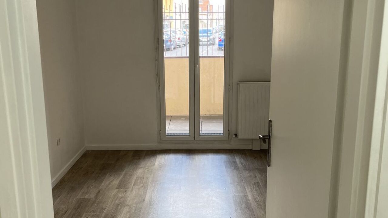 appartement 4 pièces 77 m2 à vendre à Aubervilliers (93300)