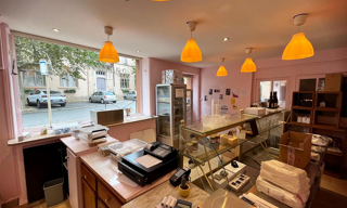 Commerce 12 Pièces  m² à vendre à Charentay (69220)