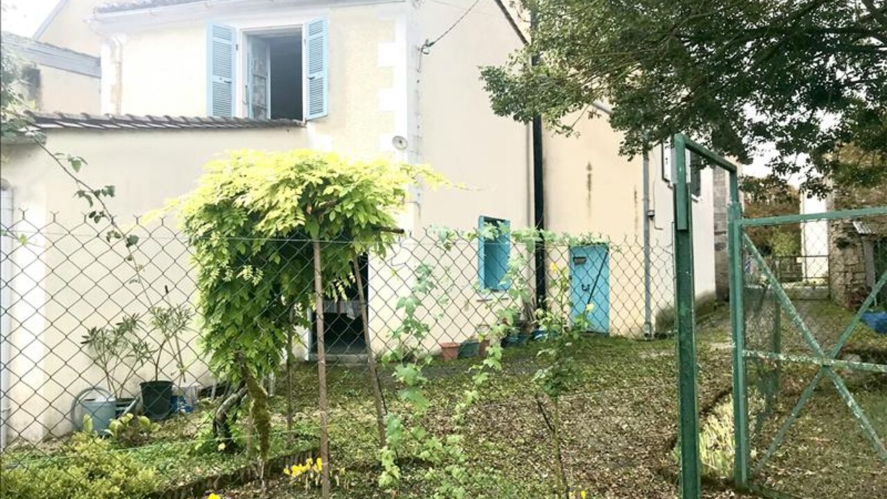 maison 4 pièces 102 m2 à vendre à Rouillac (16170)