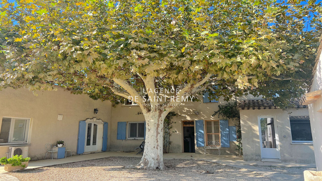 maison 12 pièces 323 m2 à vendre à Beaucaire (30300)