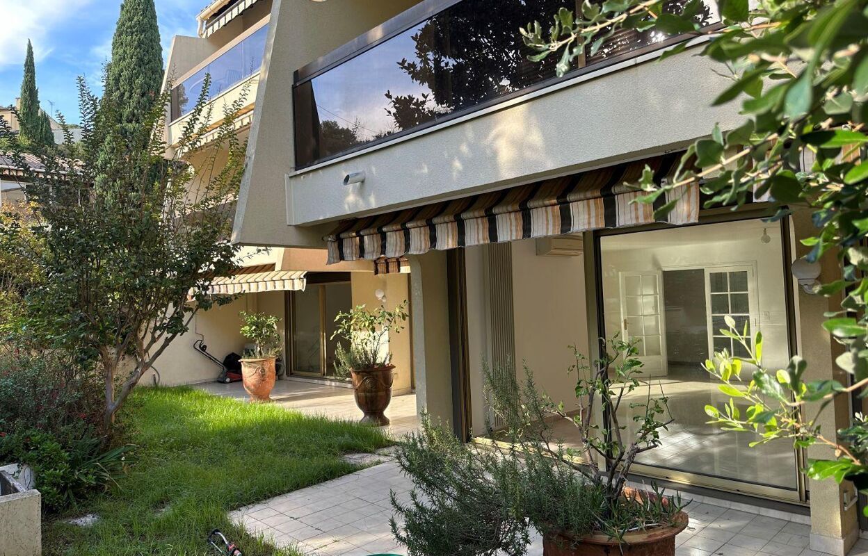 appartement 6 pièces 160 m2 à vendre à Nîmes (30900)