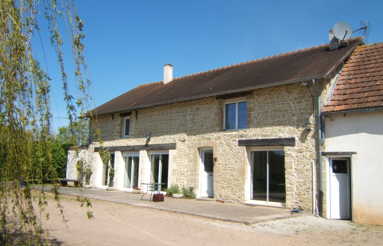 maison 15 pièces 110 m2 à vendre à Champeaux-sur-Sarthe (61560)
