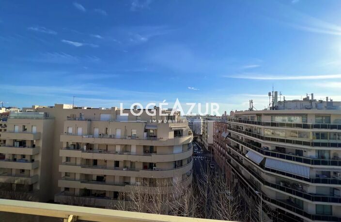 LOCATION SAISONNIÈRE - APPARTEMENT 4 COUCHAGES - JUAN LES PINS — photo 5