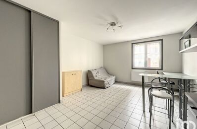 location appartement 330 € CC /mois à proximité de Lozère (48)