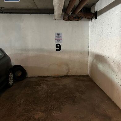 Parking 9 m²