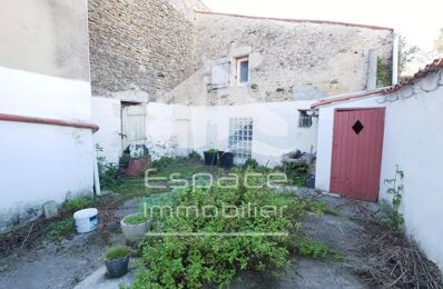 vente maison 164 000 € à proximité de Salles-sur-Mer (17220)