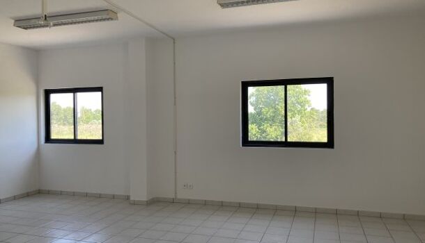 Bureau  à louer Saint-Cyprien 66750