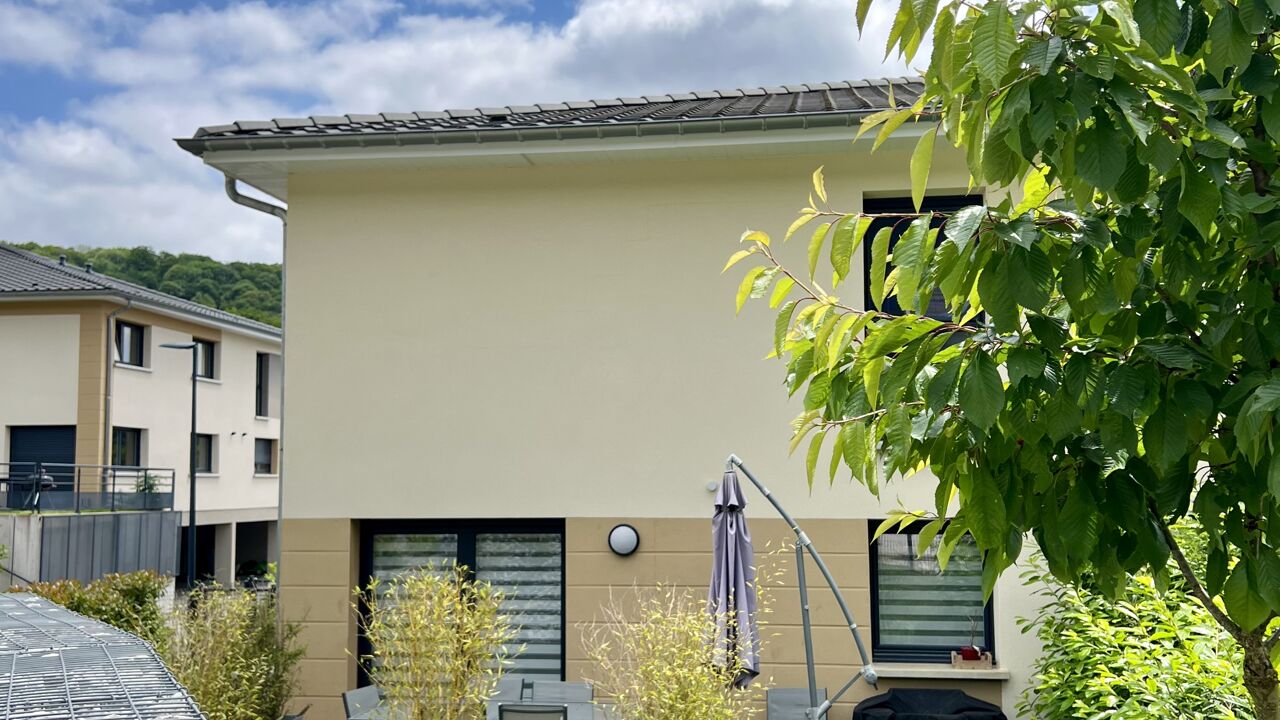 appartement neuf T4 pièces 83 à 90 m2 à vendre à Dommartin (25300)