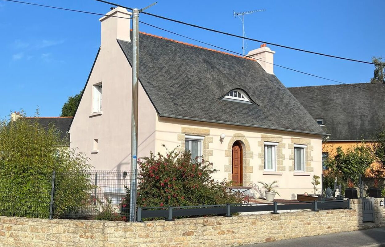 maison 6 pièces 95 m2 à vendre à Saint-Nicolas-du-Pélem (22480)