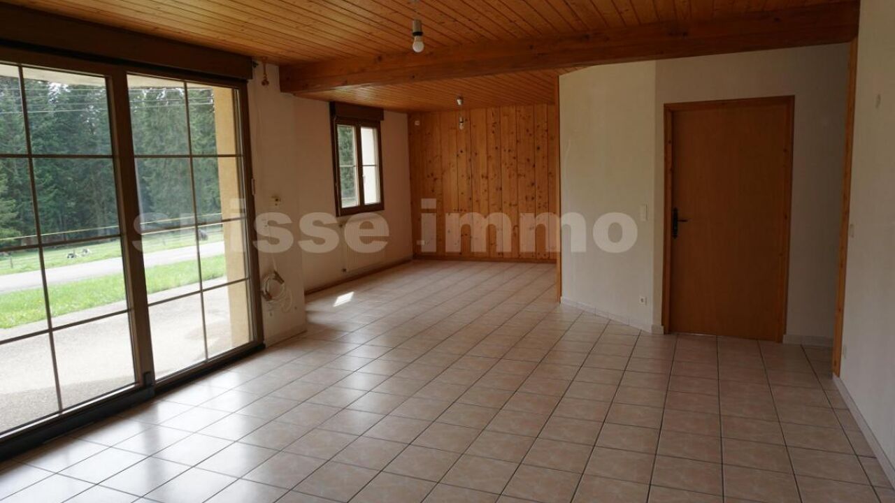 appartement 6 pièces 104 m2 à vendre à Villers-le-Lac (25130)