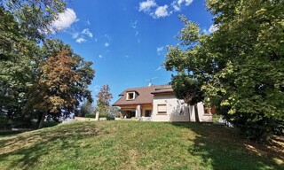 Maison 11 Pièces 261 m² à vendre à L'Isle-sur-le-Doubs (25250)