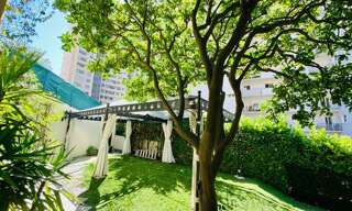 Maison 6 Pièces 260 m² à louer à Beausoleil (06240)