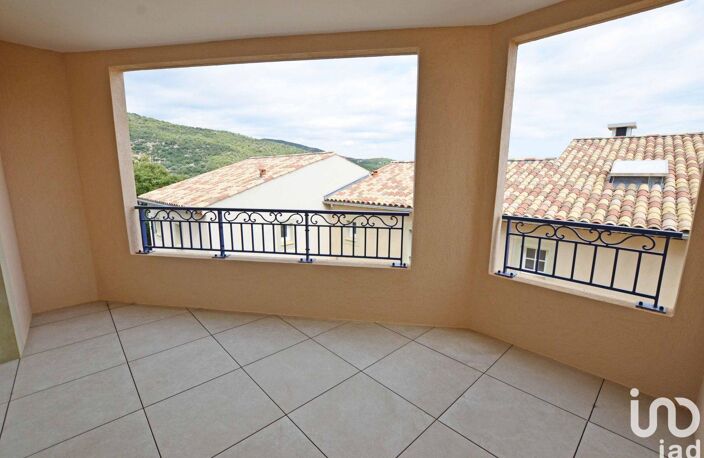 Vente Appartement 3 pièces — photo 2