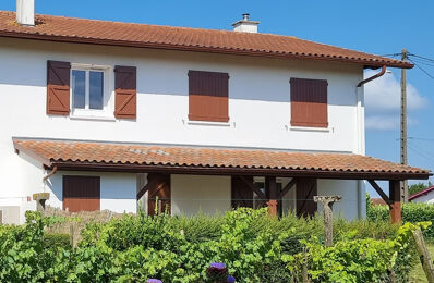 vente maison 170 000 € à proximité de Béhasque-Lapiste (64120)