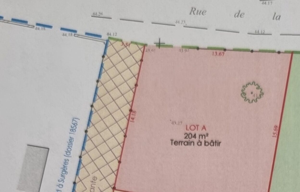 terrain  pièces 204 m2 à vendre à Saint-Georges-du-Bois (17700)