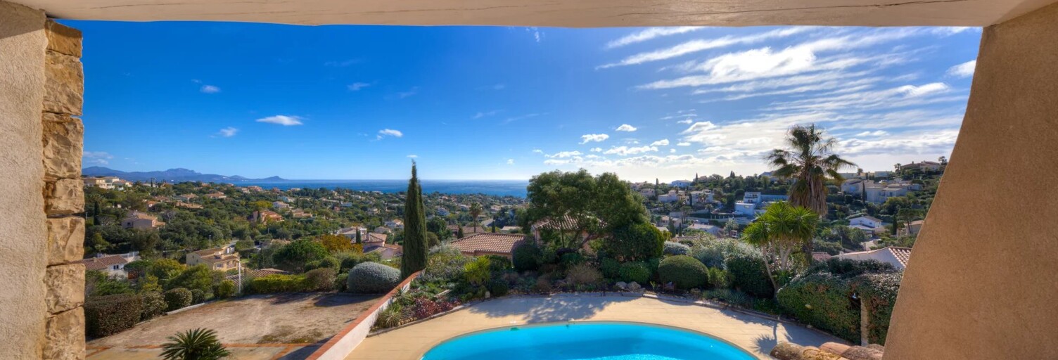 Maison 6 Pièces 165 m² à vendre à Roquebrune-sur-Argens (83380)