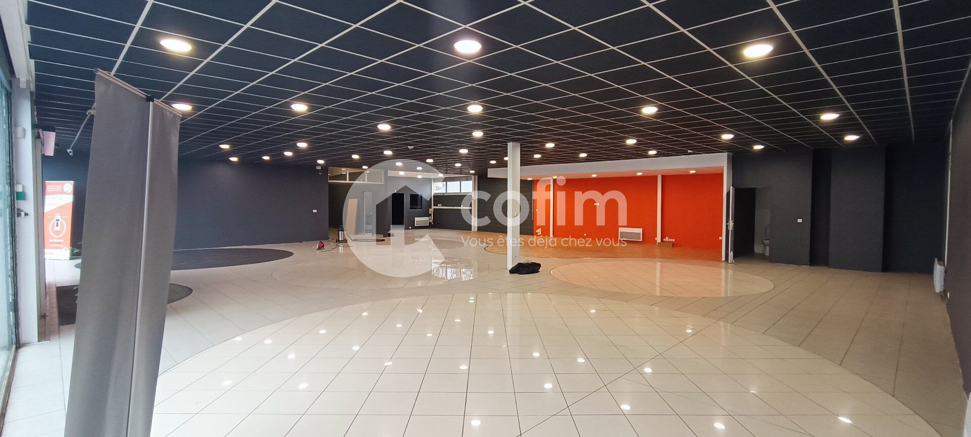 Local commercial  à louer Odos 65310