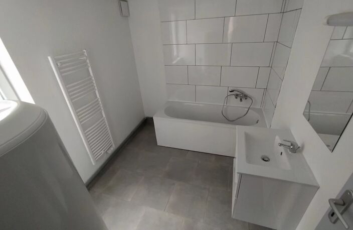 Bien vendu : Appartement 36 m² Wignehies (59212) — photo 3