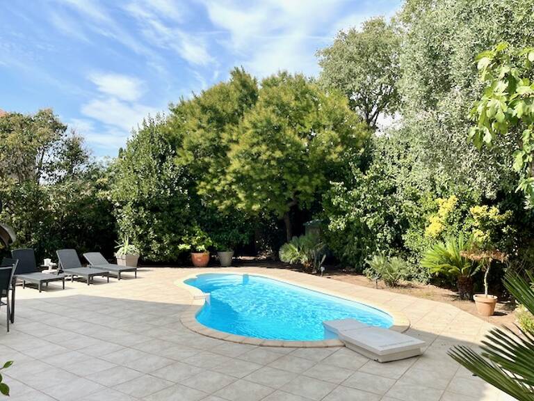 Jolie Maison T5 entre plage et Port — photo 1
