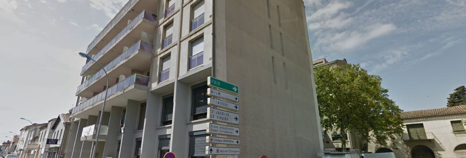 Garage   m² à louer à Carcassonne (11000)